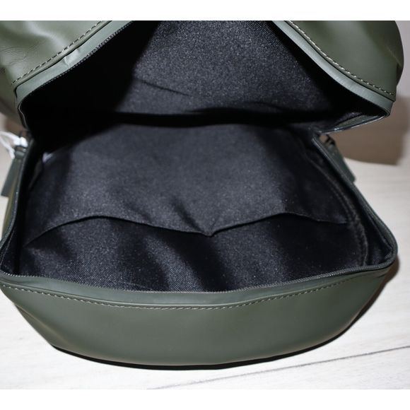 RAINS 12840 Unisex One Size Green Waterproof Field Bag Backpack - Picture 8 of 11